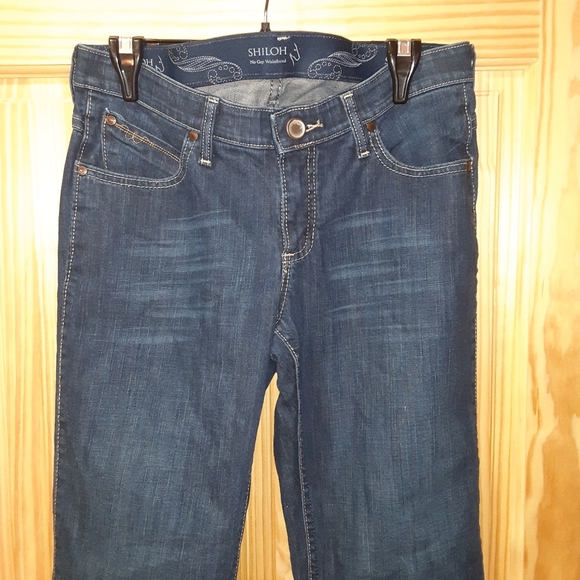 Wrangler Shiloh "No gap waistband" bootcut Jean's size 7/8 x 34 - Picture 2 of 9